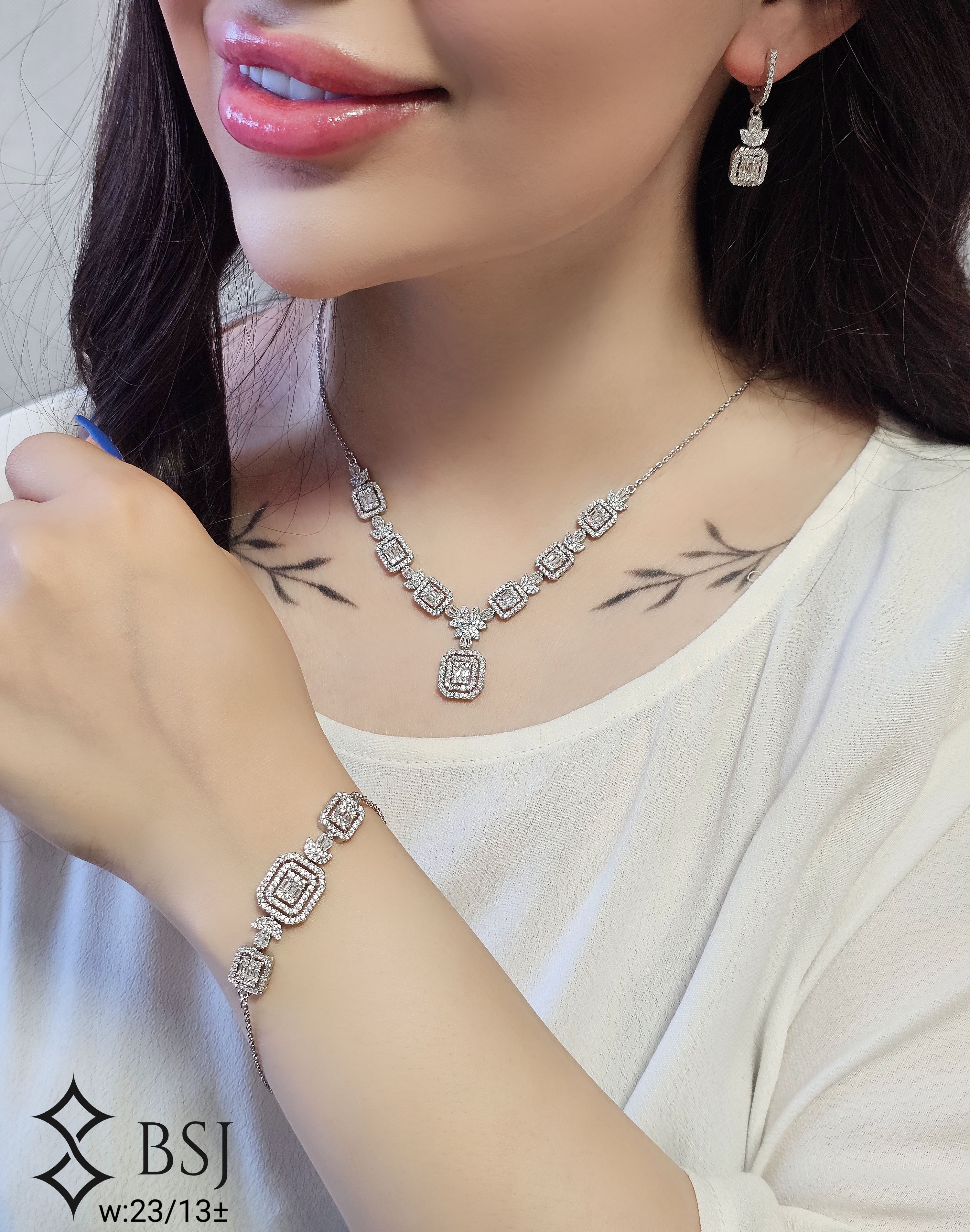 سرویس نقره GT162 نگین برلیان و باگت | شیک زنانه و مناسب عروس