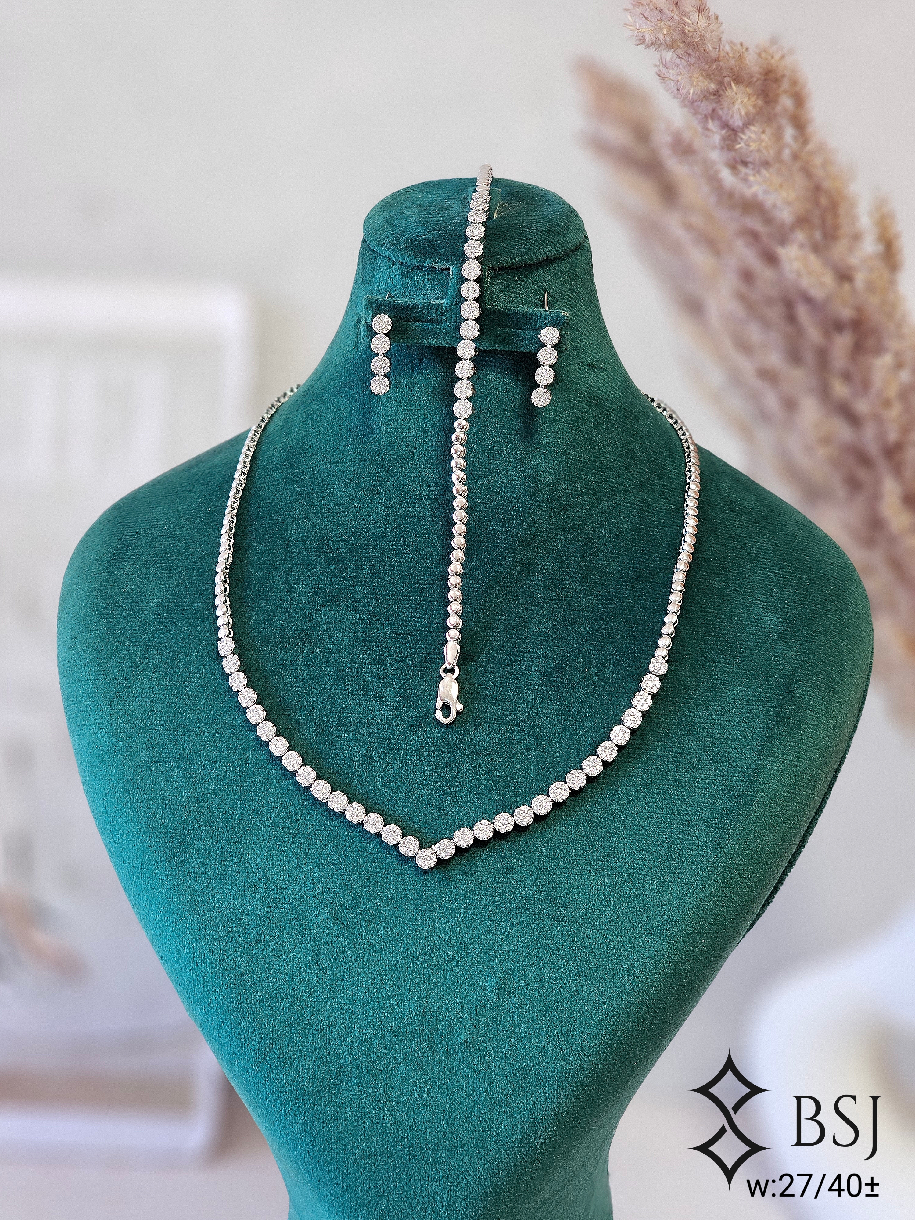 سرویس نقره GT122 نقره ونوس با نگین برلیان طرح فلاور – ظرافت دخترانه و درخشش خیره‌کننده